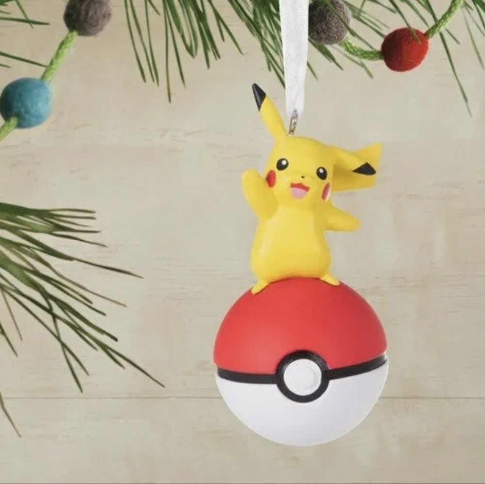 Hallmark Pikachu Pokemon Ornament